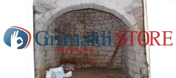 6 rooms House in San Michele Salentino, Italy No. 78769 9