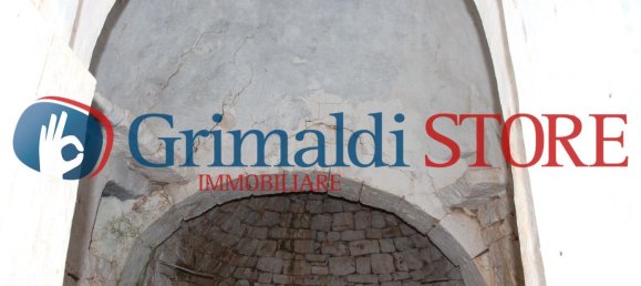 6 rooms House in San Michele Salentino, Italy No. 78769 8