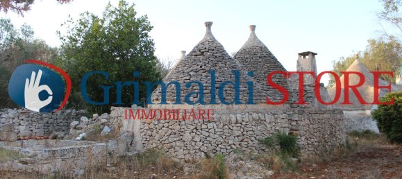 6 rooms House in San Michele Salentino, Italy No. 78769 4