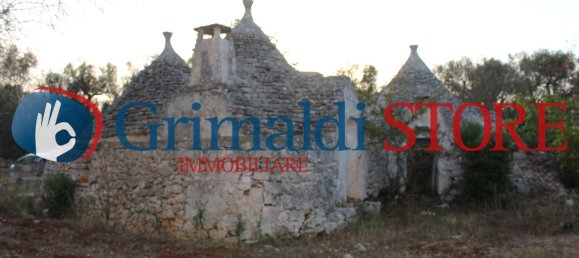 6 rooms House in San Michele Salentino, Italy No. 78769 5