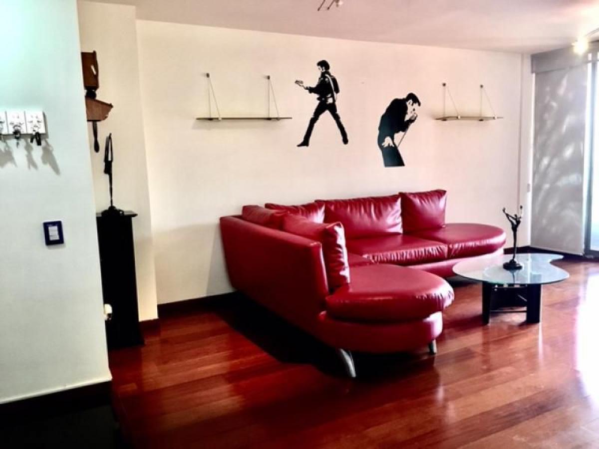 Casa de 3 dormitorios en Bogotá, Colombia No. 9878