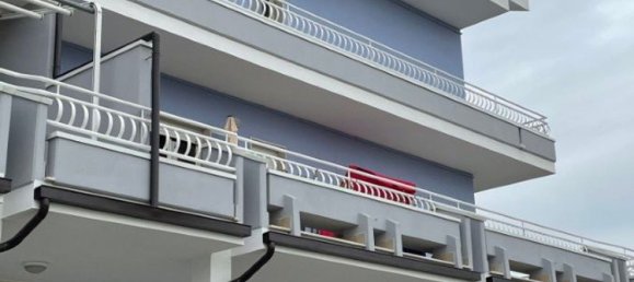 5 rooms Apartment in Casalbordino, Italy No. 131734 4