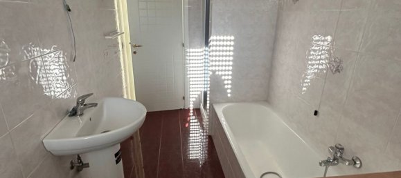 5 rooms Apartment in Casalbordino, Italy No. 131734 24