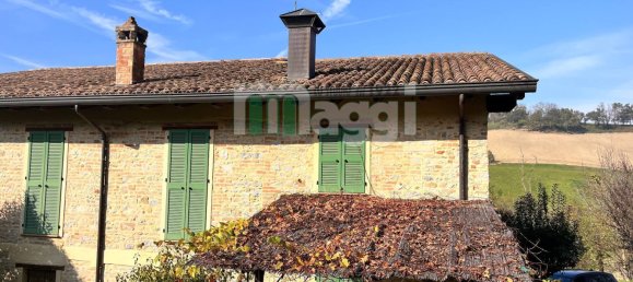 6 bedrooms House in Salsomaggiore Terme, Italy No. 209564 7