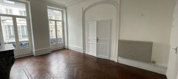 8 rooms Apartment in Orleans, France No. 40108 7