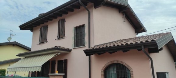 5 غرف نوم فيلا في Broni, Italy رقم 365655 2