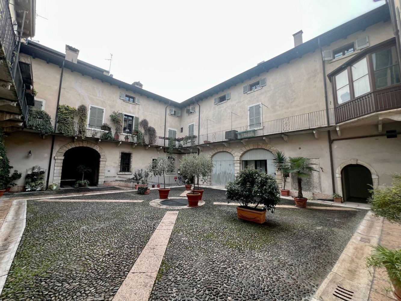 Apartamento de 3 divisões em Verona, Italy N.º 59704