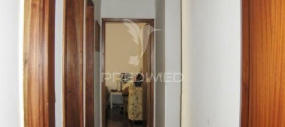 4 bedrooms Apartment in Amadora, Portugal No. 34817 6