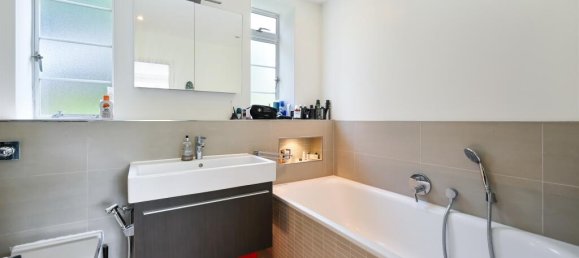 3 bedrooms Apartment in London, United Kingdom No. 9925 15