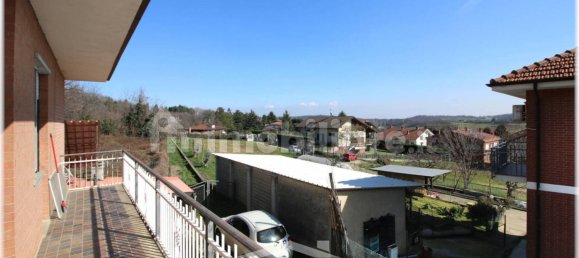 2 bedrooms Villa in Villarbasse, Italy No. 98442 37