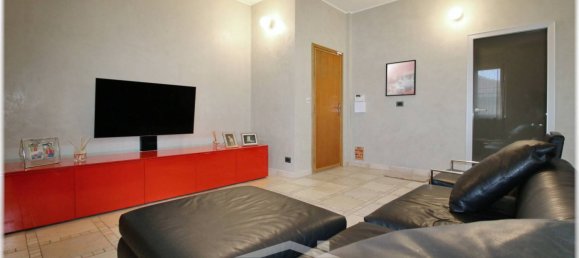 2 bedrooms Villa in Villarbasse, Italy No. 98442 16