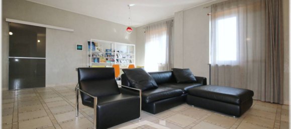 2 bedrooms Villa in Villarbasse, Italy No. 98442 14