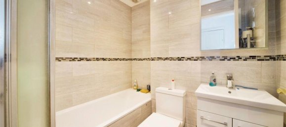 1 bedroom Apartment in Waltham Abbey, United Kingdom No. 11538 9