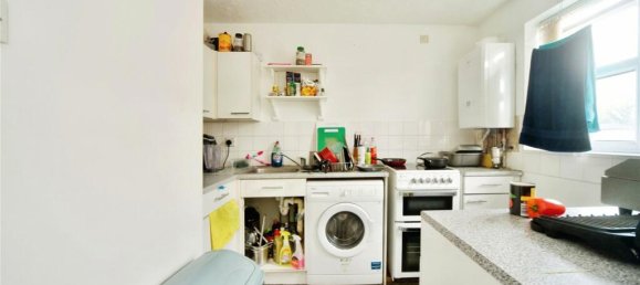 1 bedroom Apartment in Waltham Abbey, United Kingdom No. 11538 8