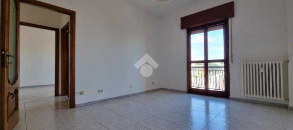 3 rooms Apartment in Carugate, Italy No. 15071 16