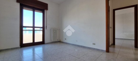 3 rooms Apartment in Carugate, Italy No. 15071 31