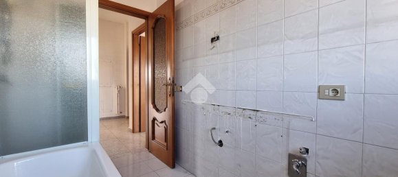 3 rooms Apartment in Carugate, Italy No. 15071 27