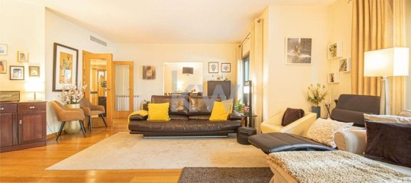 5 bedrooms Apartment in Lisbon, Portugal No. 65980 2