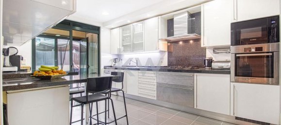 5 bedrooms Apartment in Lisbon, Portugal No. 65980 6