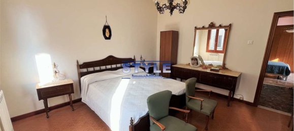 Casa de 6 habitaciónes en Mira, Italy No. 60570 40