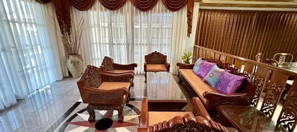 6 bedrooms Cafe / restaurant in Pattaya, Thailand No. 8394 14