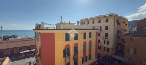 3 bedrooms Apartment in Genoa, Italy No. 15731 5