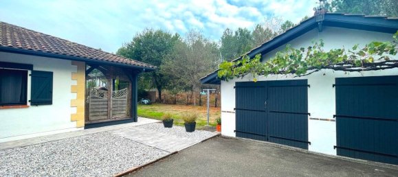 4 bedrooms House in Uchacq-et-Parentis, France No. 97437 9