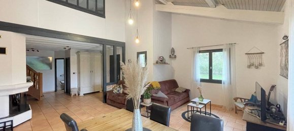 4 bedrooms House in Uchacq-et-Parentis, France No. 97437 2