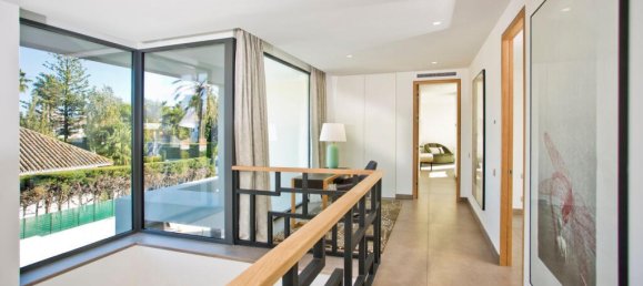 4 Schlafzimmer Villa in Marbella, Spain, Nr. 25497 7