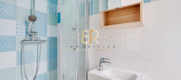 1 bedroom Apartment in Paris, France No. 166026 9