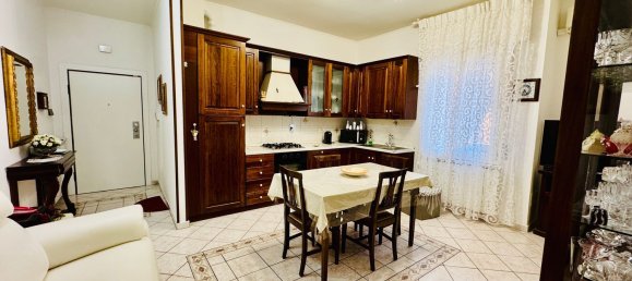 3 Schlafzimmer Wohnung in Castel Maggiore, Italy, Nr. 376792 2