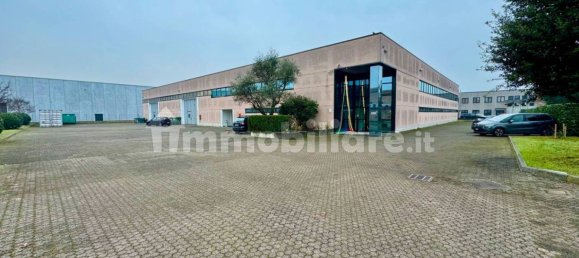 3590m² Warehouse in Caponago, Italy No. 311098 12