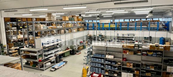 3590m² Warehouse in Caponago, Italy No. 311098 22