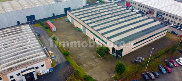 3590m² Warehouse in Caponago, Italy No. 311098 3