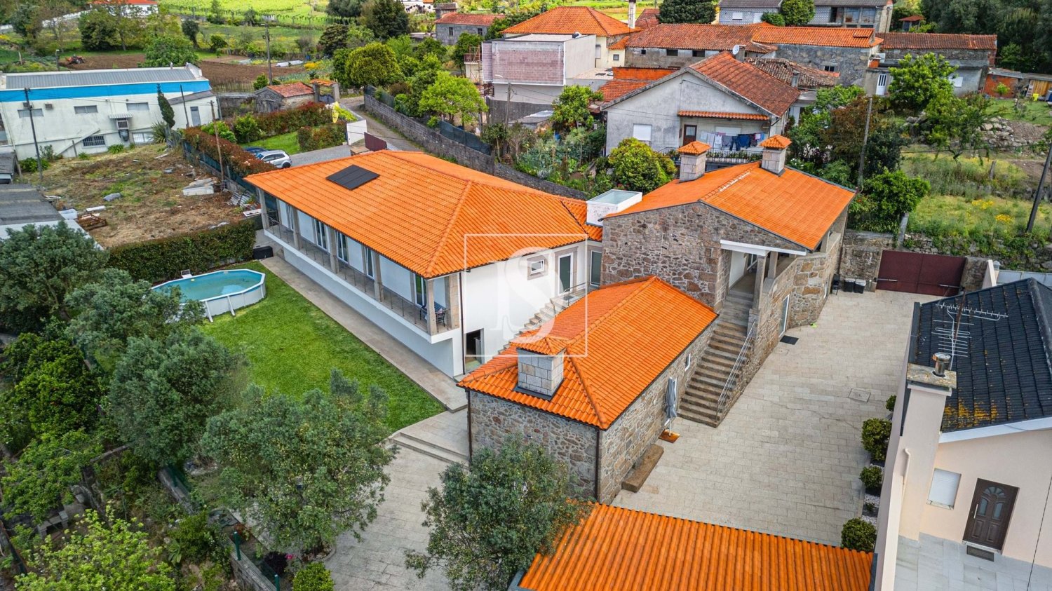 Villa de 4 dormitorios en Barcelos, Portugal No. 352933