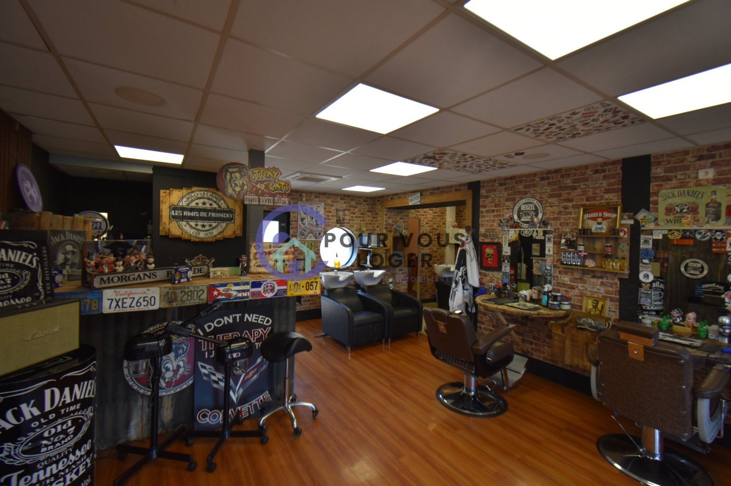 90m² Commercial property in Bully-les-Mines, France No. 263406