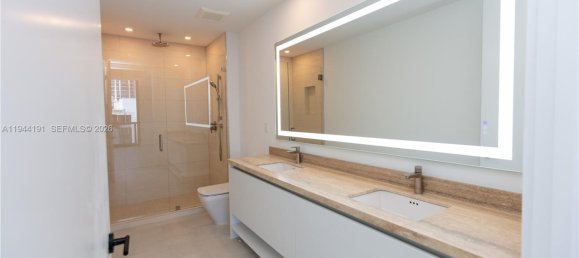 3 dormitorios propiedad comercial en venta en Miami, Miami-Dade, Florida, USA № 614581 20