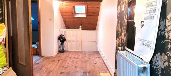 3 bedrooms House in Amiens, France No. 44410 5