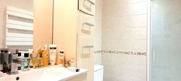 3 bedrooms House in Amiens, France No. 44410 6