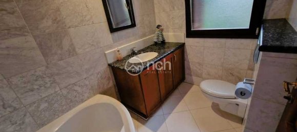 4 Schlafzimmer Haus in Strovolos, Cyprus, Nr. 11893 3