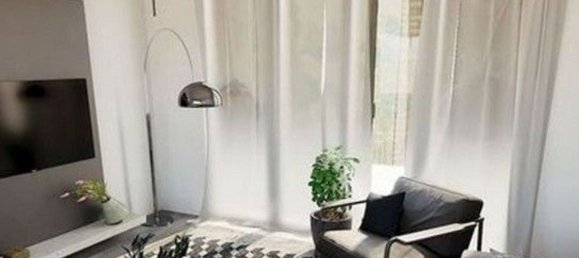 6 rooms Apartment in Florence, Italy No. 279523 9