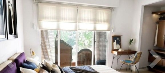 6 rooms Apartment in Florence, Italy No. 279523 2