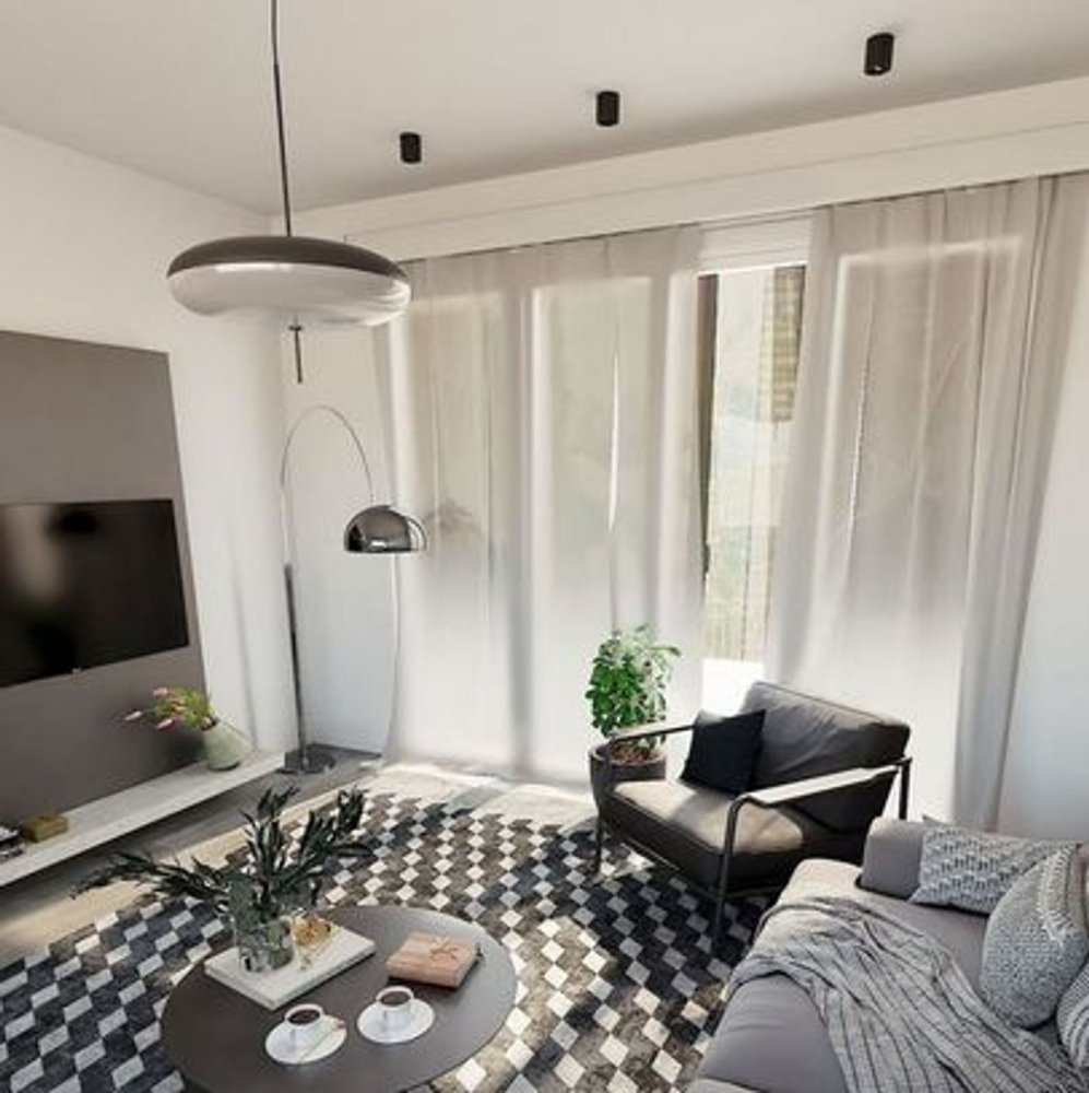 6 rooms Apartment in Florence, Italy No. 279523