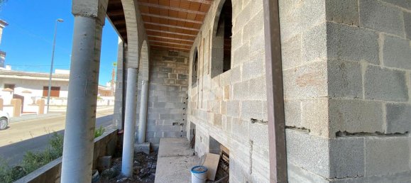 Casa de 2 dormitorios en Alliste, Italy No. 377609 3