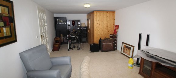 5 bedrooms Villa in San Roque, Spain No. 29224 37