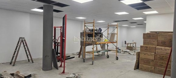 Escritório em Santa Perpetua De Mogoda, Spain 120 m² N.º 158358 3