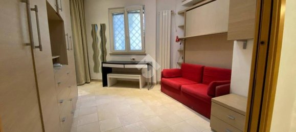 1 bedroom Apartment in Rome, Italy No. 141469 9