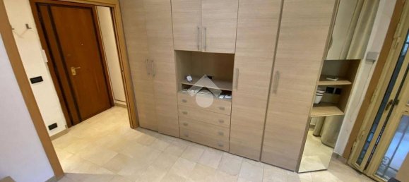 1 bedroom Apartment in Rome, Italy No. 141469 6