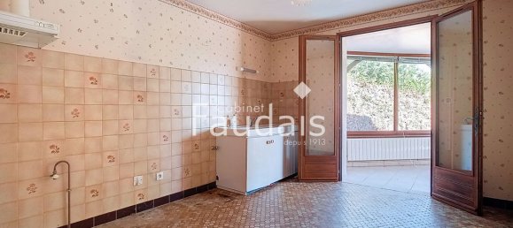 3 bedrooms House in Calvados, France No. 358823 6