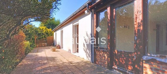 3 bedrooms House in Calvados, France No. 358823 12